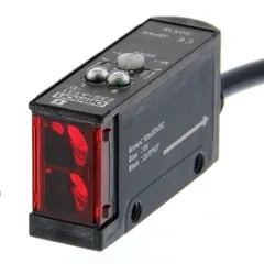 Czujnik E3S-AT11-D 2M