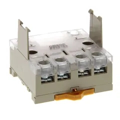 Gniazdo P7LF-06