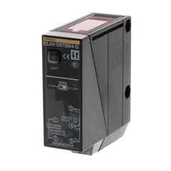 Czujnik E3JM-DS70R4-G