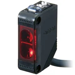 Czujnik E3Z-R61 0.5M