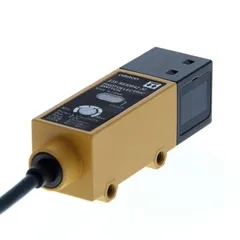 Czujnik E3S-RS30E42-30