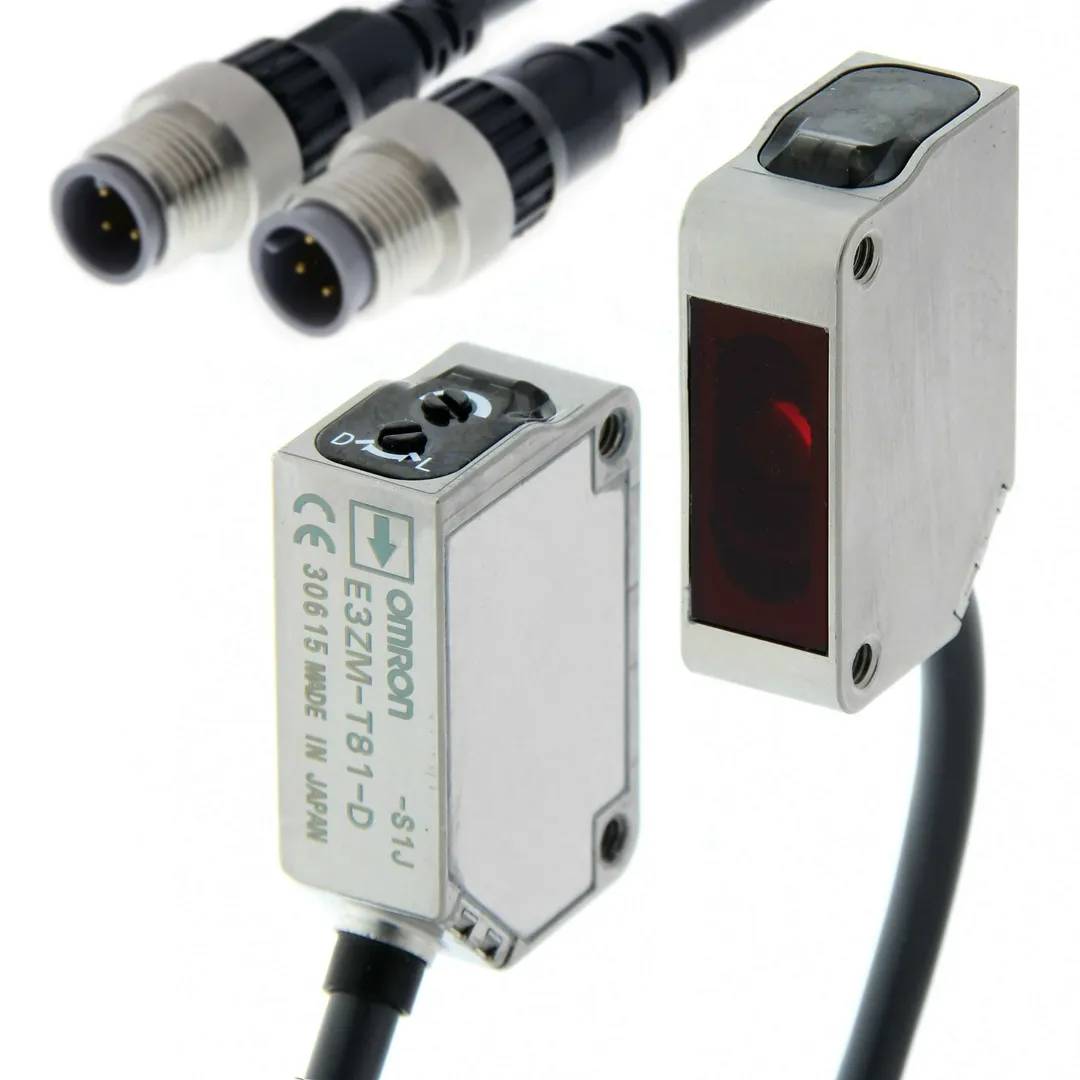 Czujnik E3ZM-T81-S1J 0.3M
