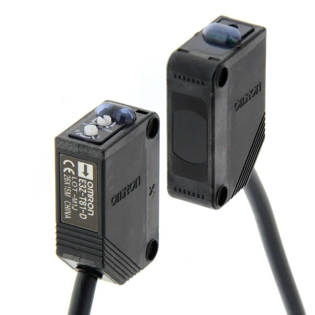 Czujnik E3Z-T61 0.5M