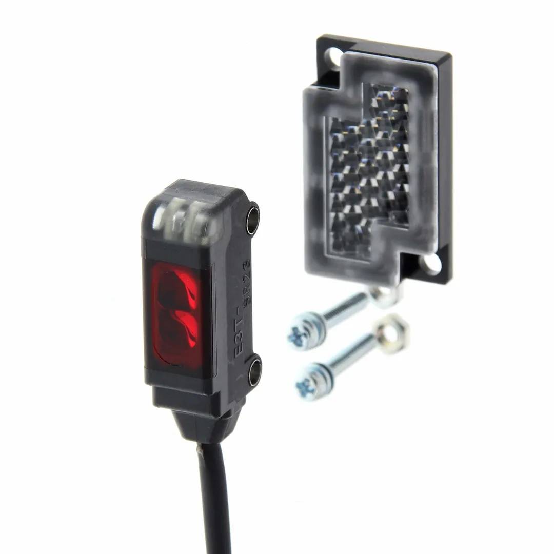 Czujnik E3T-SR21R 2M
