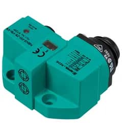 Czujnik NBN3-F31-E8-V16-V15