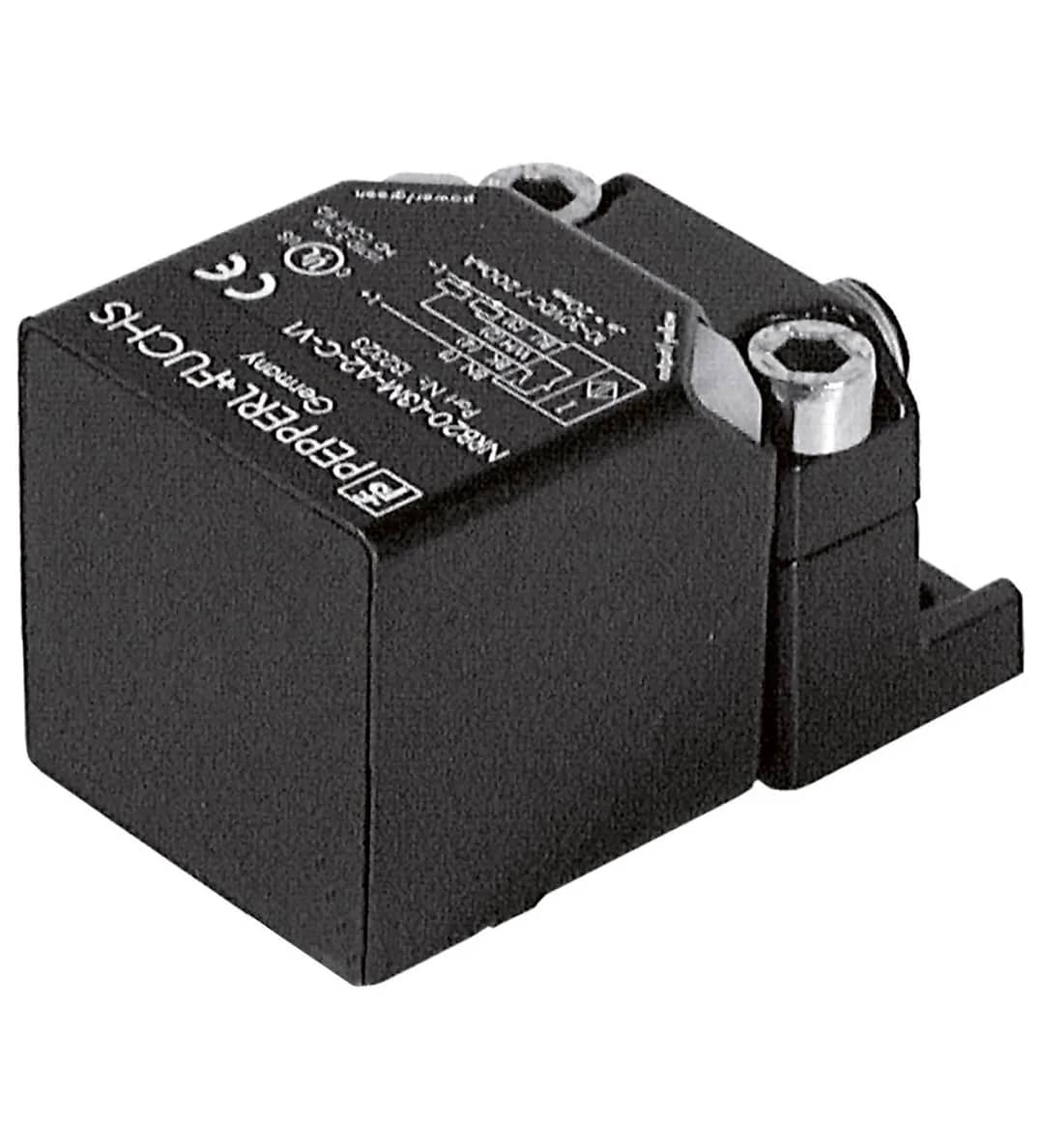 Czujnik NBB20-L3M-A2-C3-V1