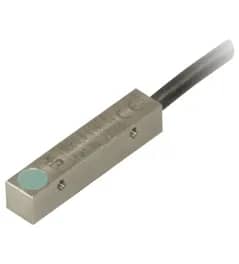 Czujnik NBB0,8-F141-E0