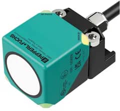 Czujnik UC4000-L2M-B16-0,3M-APS5P-M