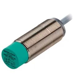 Czujnik NCN8-18GM60-Z0-15M-Y805778