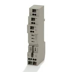 Gniazdo P2RF-05-S