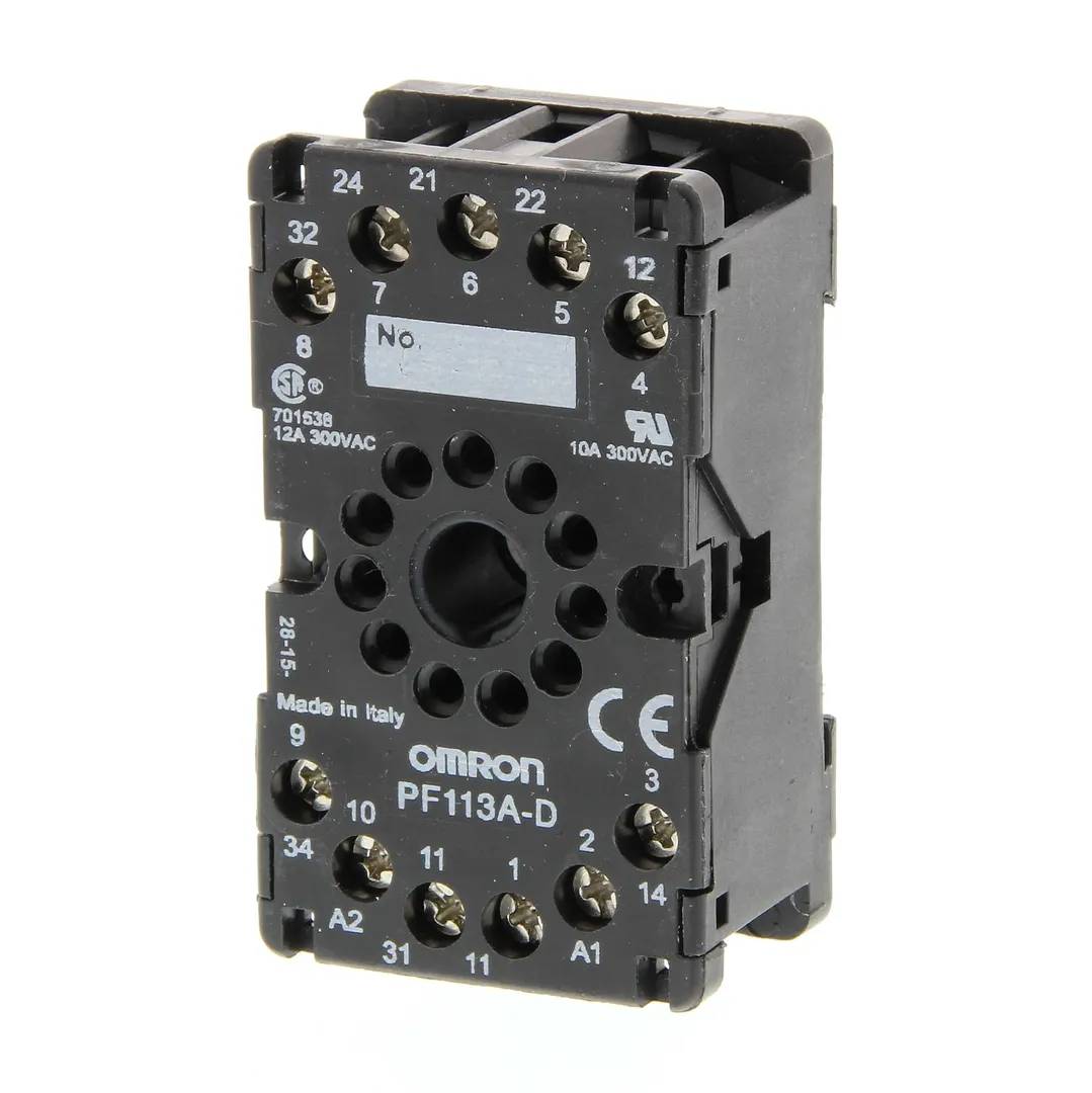 Gniazdo PF113A-D
